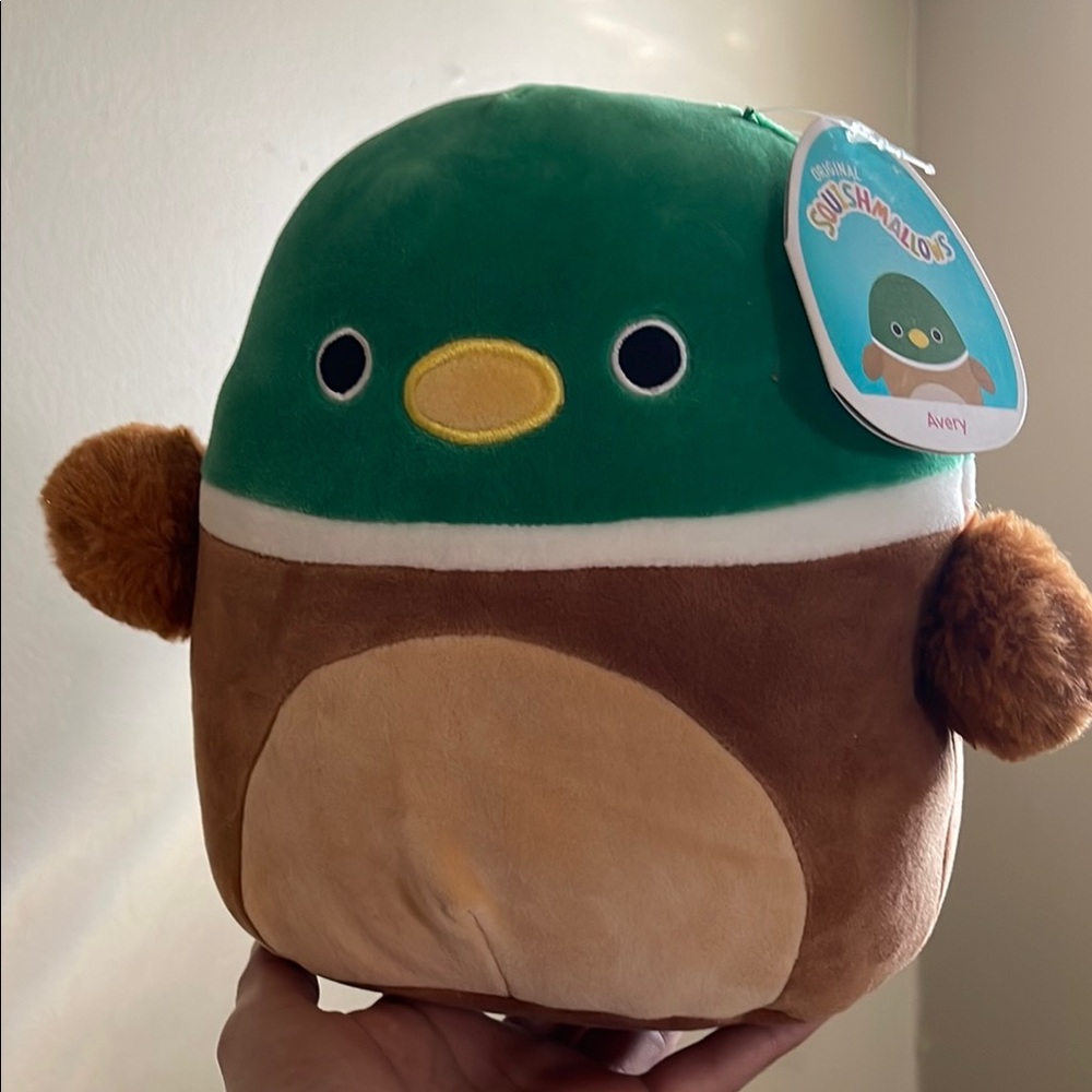Squishmallows Avery Plush Toy